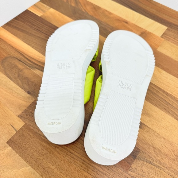 Eileen Fisher Bene Leather Puffy Knot Wedge Slides Sz 6.5 - Picture 3 of 6